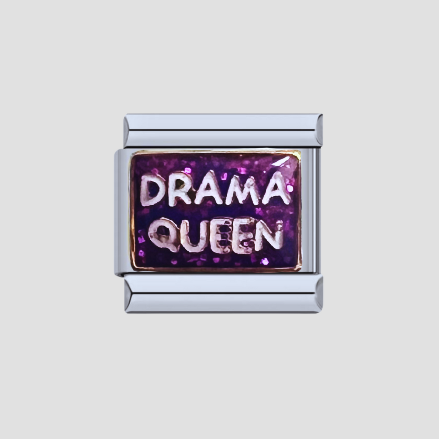 DRAMA QUEEN